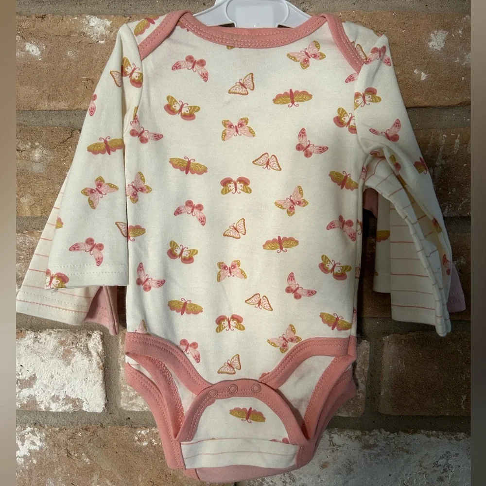 Baby Gear Bodysuit. 3 pack. New with tags.